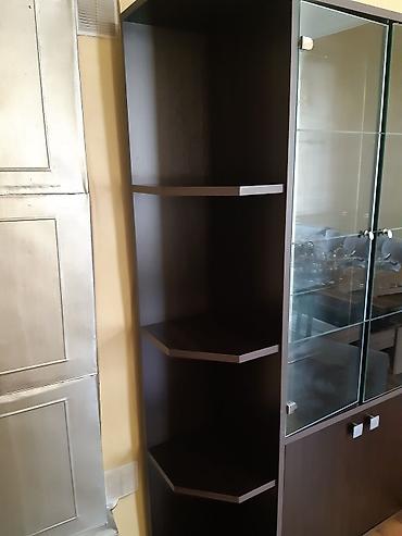 Servantlar: Muasir uslubda yigilib. Son qiymatdir. Unvan: Montin — 5