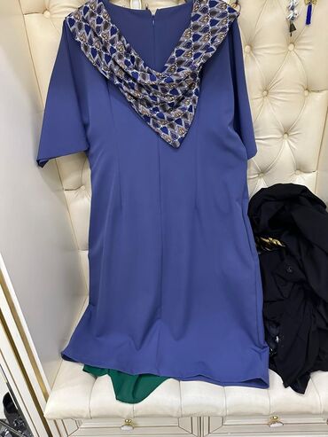 Ziyafət donları: Paltarların hər biri ideal veziyyetdedi 1-2 defe qeyinilib. Qiymət — 6