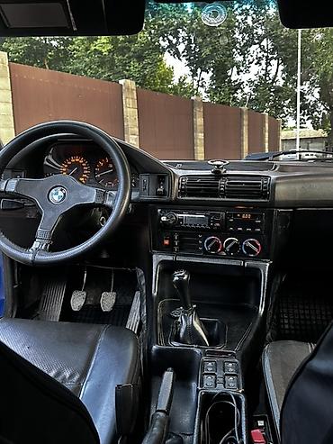 dodge challenge: BMW 5 series: 1990 г., Механика, Седан — 6