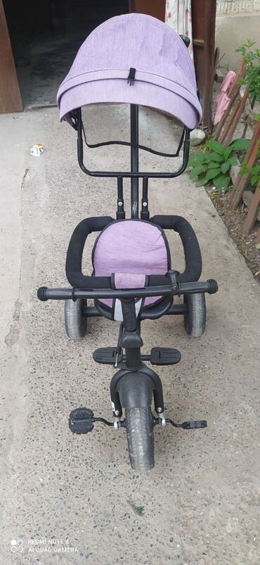 велоколяски для детей: Коляска, цвет - Фиолетовый, Б/у