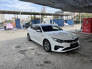 Продажа авто: Kia K5: 2019 г., 2 л, Автомат, Гибрид, Седан — 3