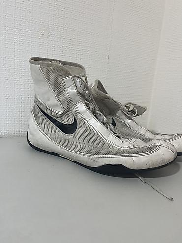 Боксерские ботинки Nike Б/у есть фотки скину в лс Такие больше не