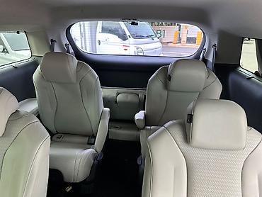 Kia: Kia Carnival: 2020 г., Минивэн — 32