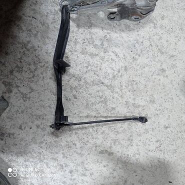 Другие автозапчасти: Крепление аккумулятора Toyota Mark 2 X100 2.0 1996 (б/у)