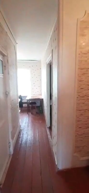 Köhnə tikili: Şəfa aptekin yanı 5 mərtəbəli binanın 5-ci mərtəbəsində yaxşı — 4