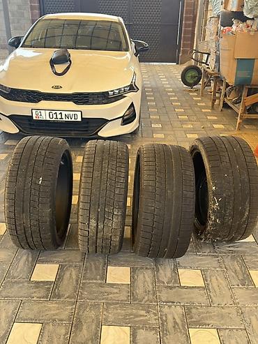 сапок крыло: 315/35R21
275/40/R21
BMW G05
X7 — 1