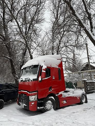Тягачи: Тягач, Renault, 2016 г. — 3