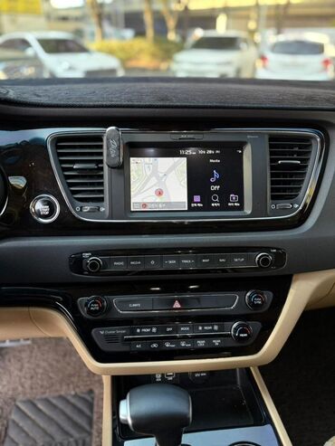 Kia: Kia Carnival: 2020 г., 2.2 л, Автомат, Дизель, Минивэн — 22