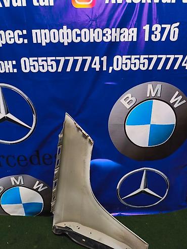 x166: Крыло Переднее левое Mercedes-Benz, 2013 г., Б/у, Оригинал — 2