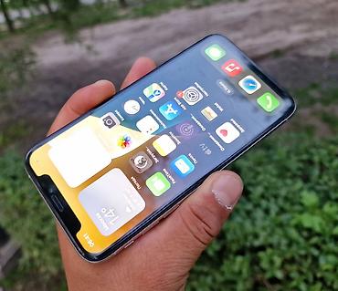 Apple iPhone: IPhone Xs, Б/у, 64 ГБ, Серебристый, Чехол, 100 % — 11