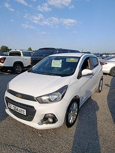 210 4.3: Chevrolet Spark: 2016 г., 1 л, Автомат, Бензин, Хэтчбэк — 1