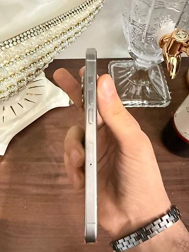 13 note pro: IPhone 15 Pro, 128 GB, Natural Titanium, Face ID — 3
