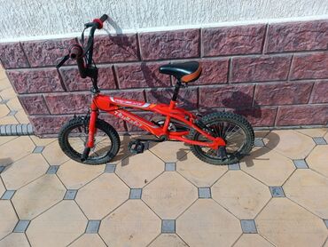 красный женьшень: Продам велосипед bmx трюковой, руль крутится на 360°, пеги есть на
