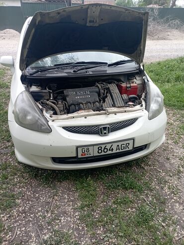 Honda: Honda Fit: 2003 г., 1.3 л, Автомат, Бензин, Хэтчбэк
