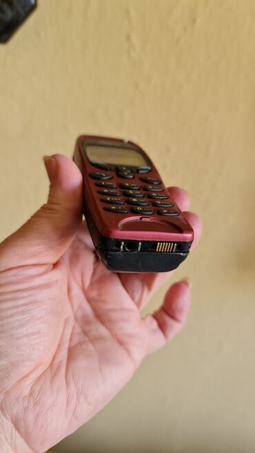 Nokia: Nokia 3.1, < 2 GB, bоја - Narandžasta, Sa tastaturom — 16