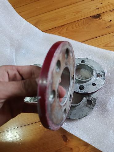 lalafo disk teker: R17 spacer. qutu kimi oturur maşında ideal çıxıntı verir — 2