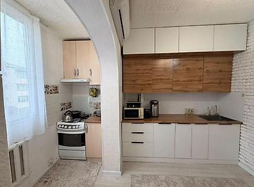 Продажа квартир: 2 комнаты, 53 м², 9 мкр 106 серия, 4 этаж, Евроремонт — 4