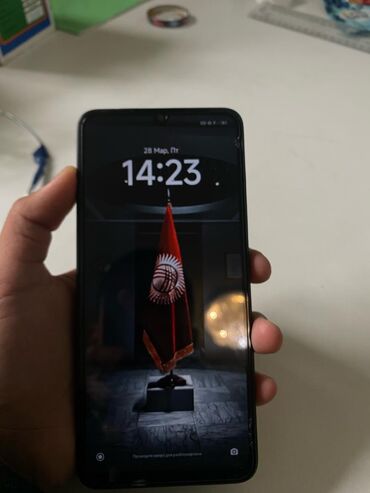 Redmi: Redmi, Redmi 13C, Б/у, 128 ГБ, цвет - Черный, 1 SIM, 2 SIM, eSIM