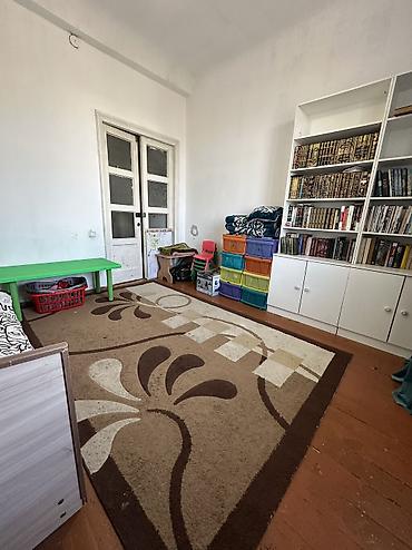 квартиры ошский рынок: 2 комнаты, 49 м², Сталинка, 3 этаж, Старый ремонт — 4