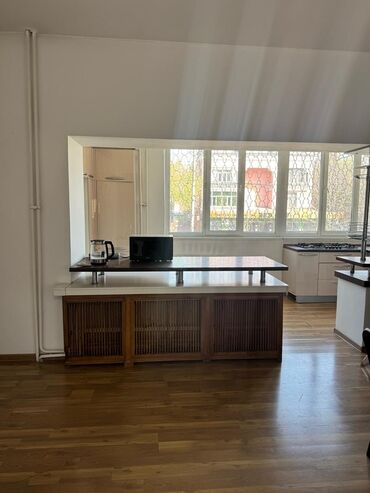 цена на квартиры в бишкеке: Сдаю Офис, 200 м², В жилом комплексе, С оборудованием, С отдельной кухней, С отдельным входом