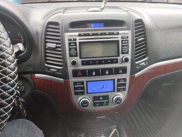 Hyundai: Hyundai Santa Fe: 2009 г., 2 л, Автомат, Дизель, Внедорожник — 8