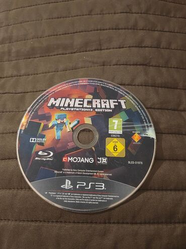 Minecraft korišćena, očuvana PS3 igrica. Moguća zamena za druge