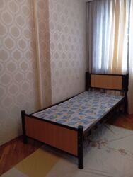 demir rewotka: Б/у, Односпальная кровать, Без подьемного механизма, С матрасом, Без выдвижных ящиков, Турция