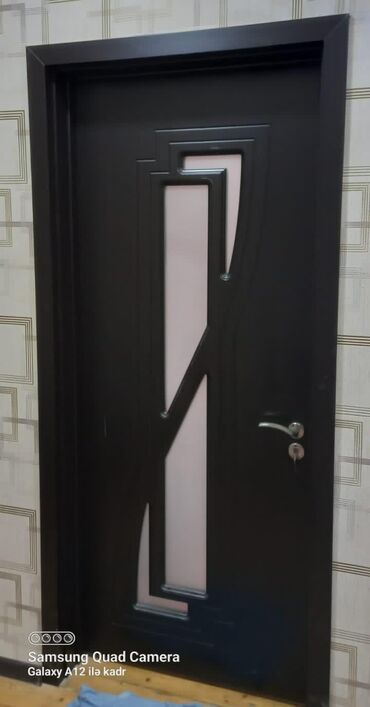 qapllar otaq: İşlənmiş Otaq qapısı 90x200 sm Zəmanətsiz, Ünvandan götürmə
