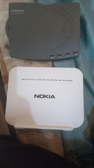 us modem: İki dənə modem NOKİA və US.ROBOTİCS,NOKİA təzə,o biri işlənmişdir