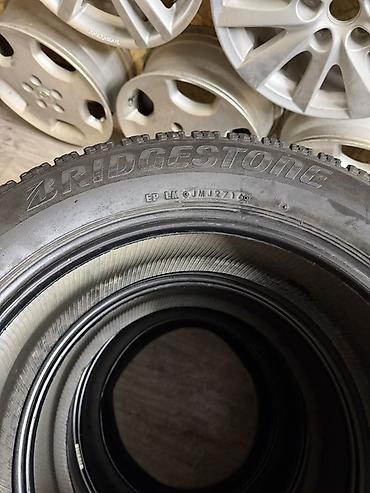 21555: Зимние шины Bridgestone Blizzak, комплект 4 шт. - Размер: 215/55 R17 — 4