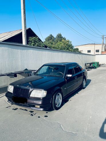 машина экономичный: Mercedes-Benz E-Class: 1994 г., 2.2 л, Механика, Бензин, Седан