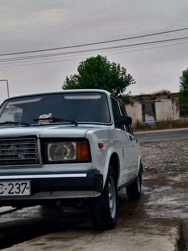 VAZ (LADA): VAZ (LADA) 2107: 1.6 l | 2009 il 92000 km Sedan
