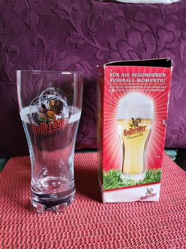 Čaše: Casa nova,vintaz Hasseroder Premium Pils sa 5 stopica — 1