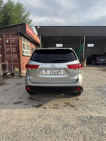 Унаа сатуу: Toyota Highlander: 2019 г., 3.5 л, Автомат, Бензин, Кроссовер — 2