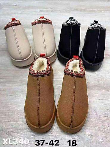 Ugg papuce 
Brojevi 37-42