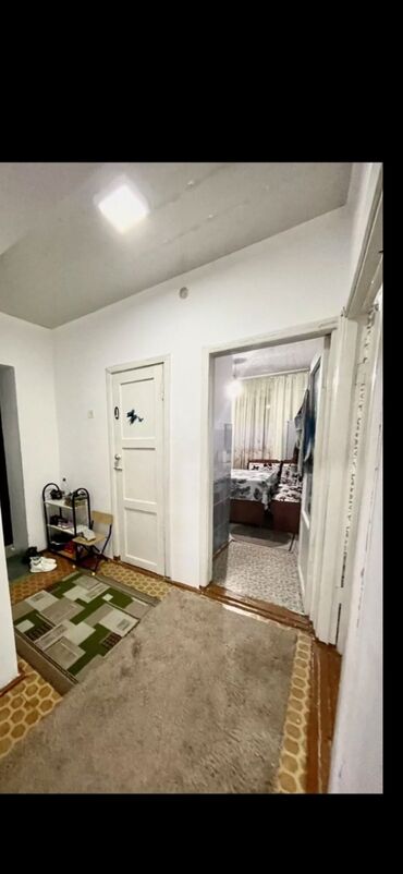 дом в ленинское: 70 м², 4 комнаты, Парковка, Забор, огорожен