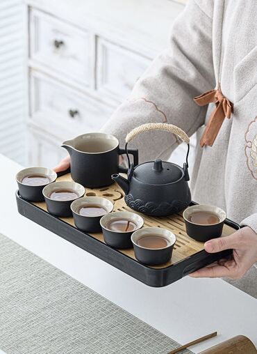 Наборы посуды: Набор посуды для чайных церемоний в походном кейсе. • Кейс, серый at lalafo.kg — 2 Наборы посуды: Набор посуды для чайных церемоний в походном кейсе. • Кейс, серый — 2