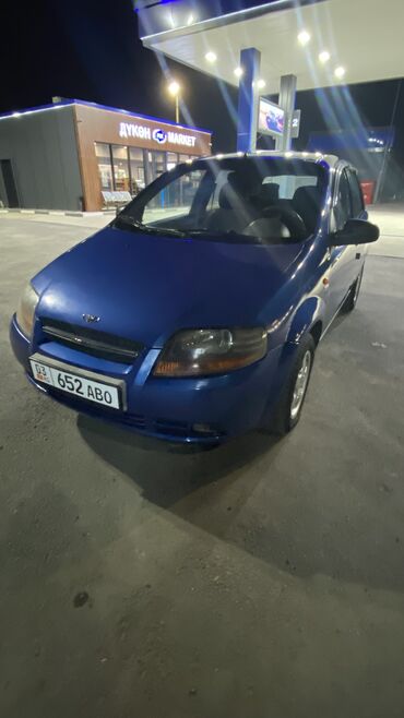 авто за 100: Daewoo Kalos: 2002 г., 1.4 л, Механика, Бензин, Седан