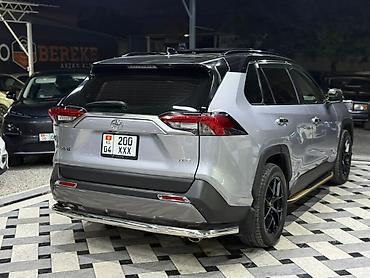 raf4 2020: Toyota RAV4: 2021 г., Кроссовер — 4