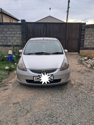 машина механика: Honda Fit: 2002 г., 1.3 л, Автоматтык, Бензин