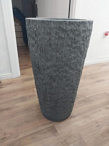 drasena: Böyük dekorativ qazon/çiçək qabı - Material: daş görünüşlü kompozit — 2