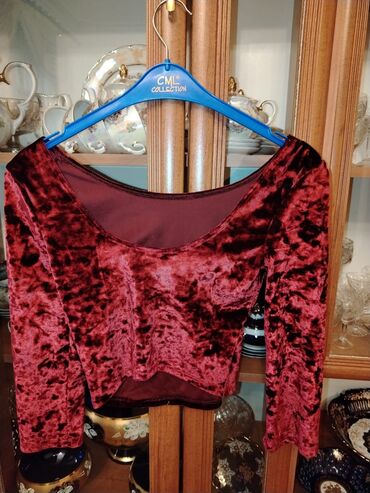 Köynək və bluzalar: Kroplar əla vəziyyətdə.3 ü bir yerdə 10 manat — 8