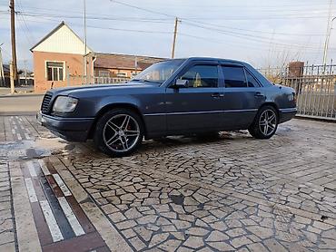 Продажа авто: Mercedes-Benz E-Class: 1994 г., 3.2 л, Механика, Бензин, Седан — 1