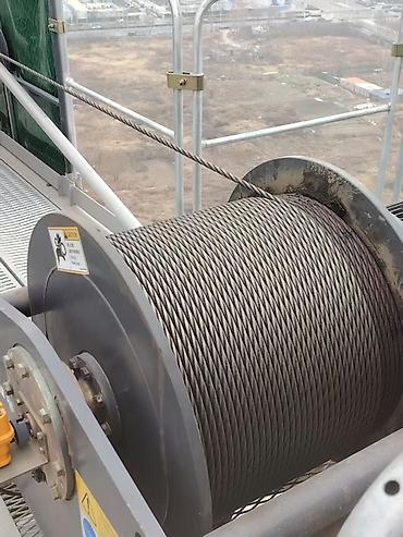 Лебедки: Башенный кран 🏗️ 2022 года Фирма ZOOMLION Марка 6015-8 тонна Высота — 9