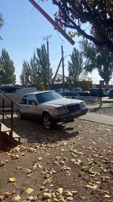рулевая рейка на w210: Mercedes-Benz W124: 1993 г., Седан