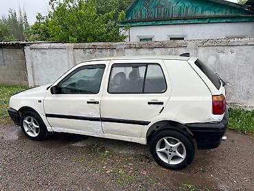 smart open: Volkswagen Golf: 1993 г., 1.6 л, Механика, Бензин, Хэтчбэк — 4