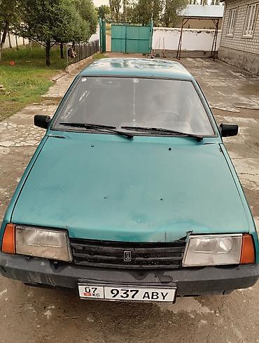 Унаа: ВАЗ (ЛАДА) 21099: 2001 г., 1.5 л, Кол менен иштөөчү, Бензин, Седан — 4