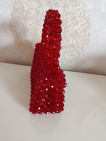 Çantalar: Qırmızı boncuklu əl çantası - Material: Parıltılı akril/fasetli — 4