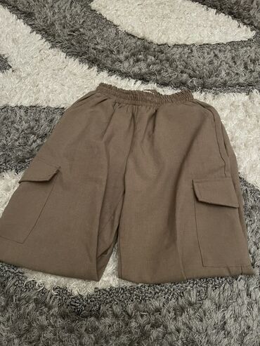 Gündəlik donlar: Qadın paltarı – bej rəngli, ağ xallı - Üslub: midi uzunluqda, aşağı — 15