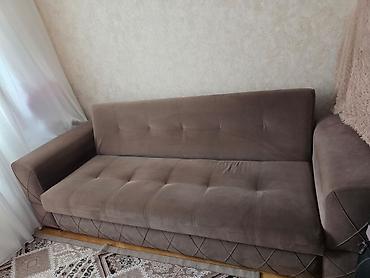 Divanlar: Divan satılır 
Islenilib
170 azn — 4